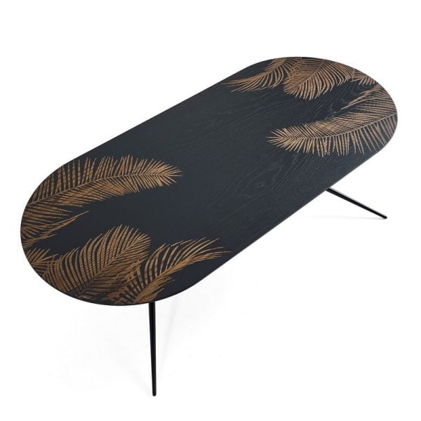 Oval Wood table with leaf design