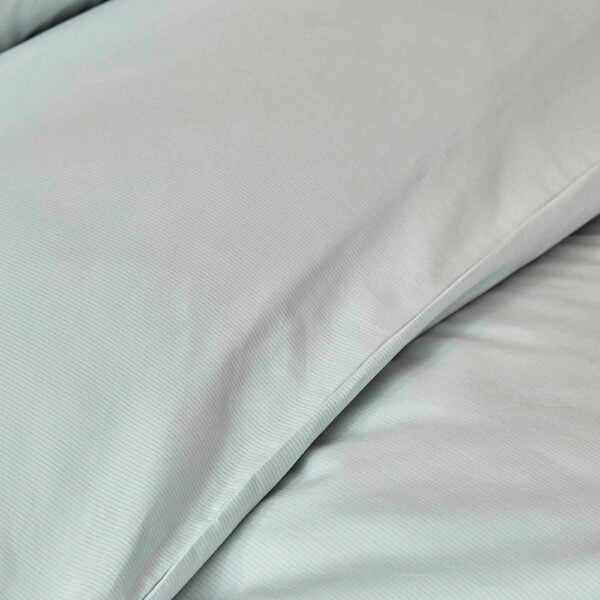 Back to Basic King Size Duvet Cover Set - Image 3