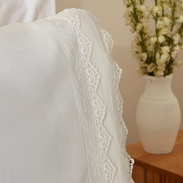 Tina Double Lace Duvet Cover Set - Image 4