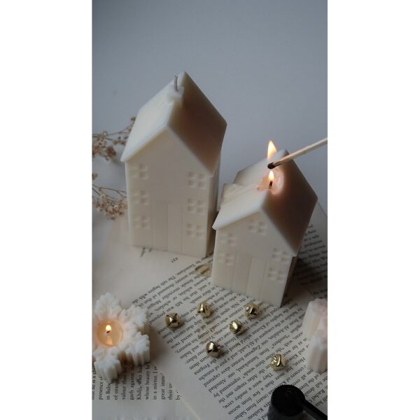 House Candle - Image 3