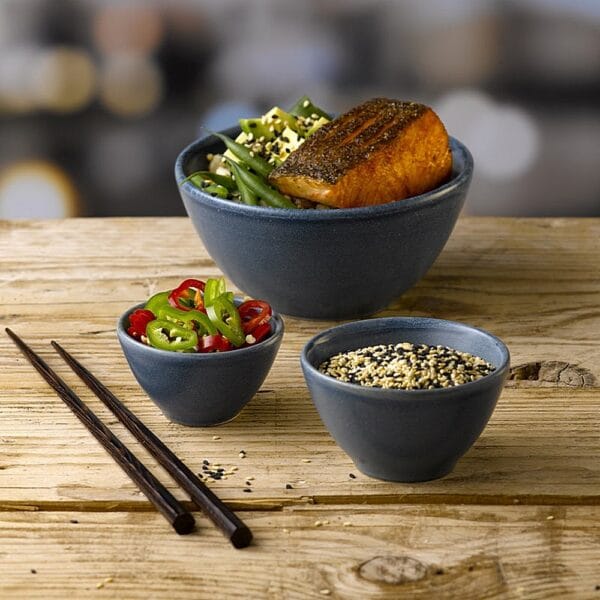Nourish Oslo Blue Contour Bowl - Image 4
