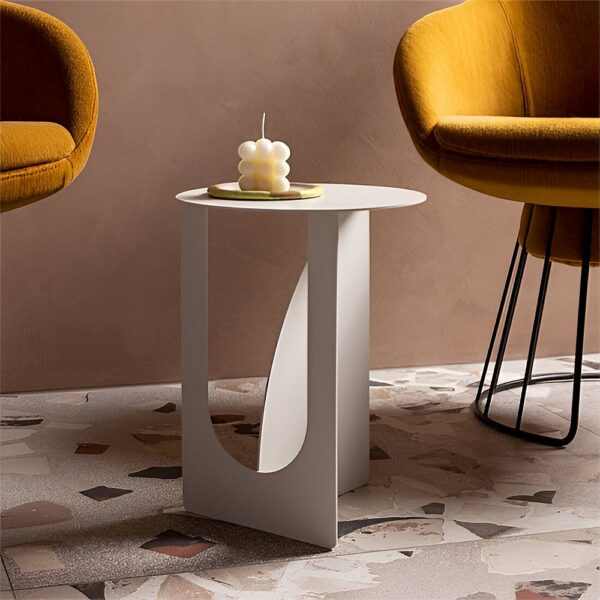 Arched side table - Image 2