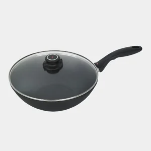 XD Nonstick Wok with Glass Lid Swiss Diamond