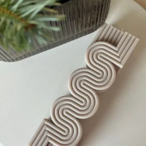 Wave Ribbed Candle